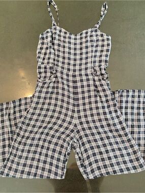 Hollister Navy White Plaid Romper Flare Wide Leg Soft Comfy Lightweight Size L